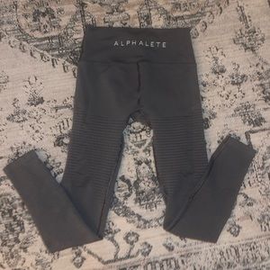 Alphalete leggings